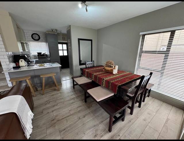 3 BEDROOM CLUSTER FOR SALE IN GLEN MARAIS